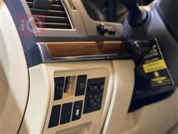 تۆیۆتا لاند کروزەر